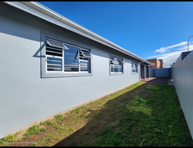 5 BEDROOM HOUSE FOR SALE IN MALABAR
